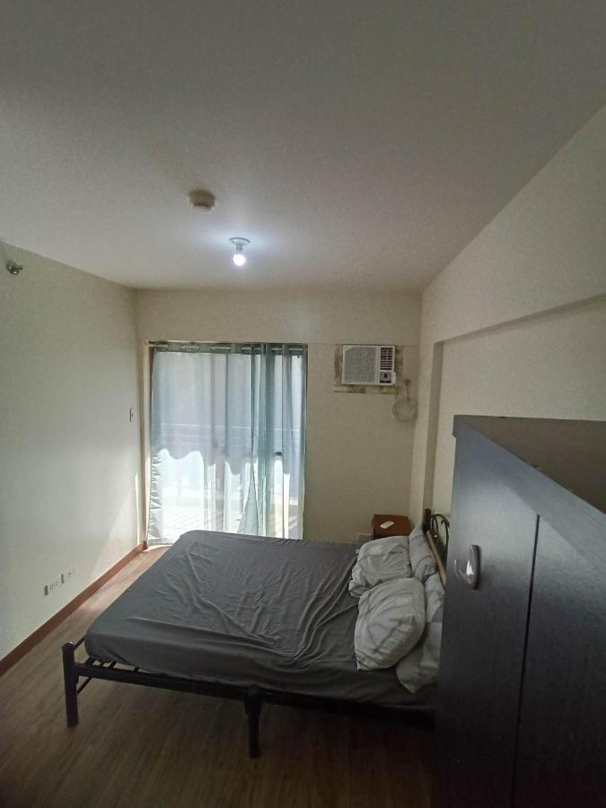 Acacia Estates Taguig Aparthotel Манила Екстериор снимка