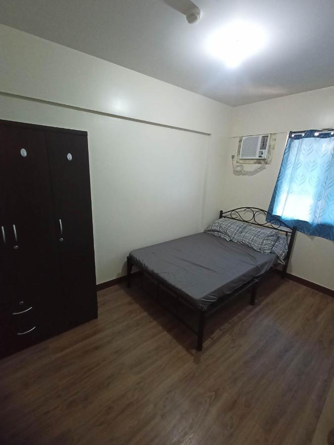 Acacia Estates Taguig Aparthotel Манила Екстериор снимка